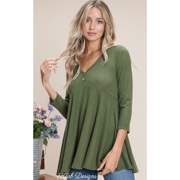 ❤️LAST! V Neck Soft Knit High Waist Top! - Picture 3 of 10